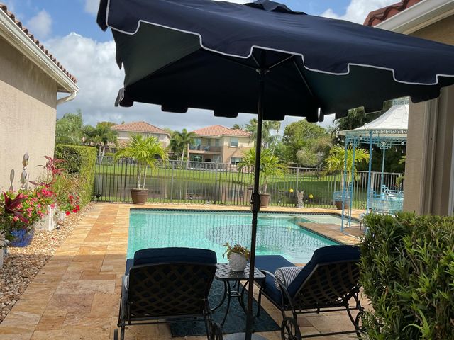 8219 Calabria Lakes Drive, Boynton Beach, FL 33473