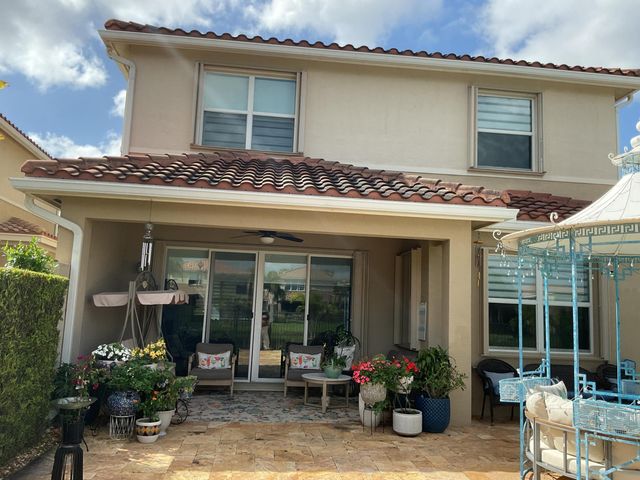 8219 Calabria Lakes Drive, Boynton Beach, FL 33473