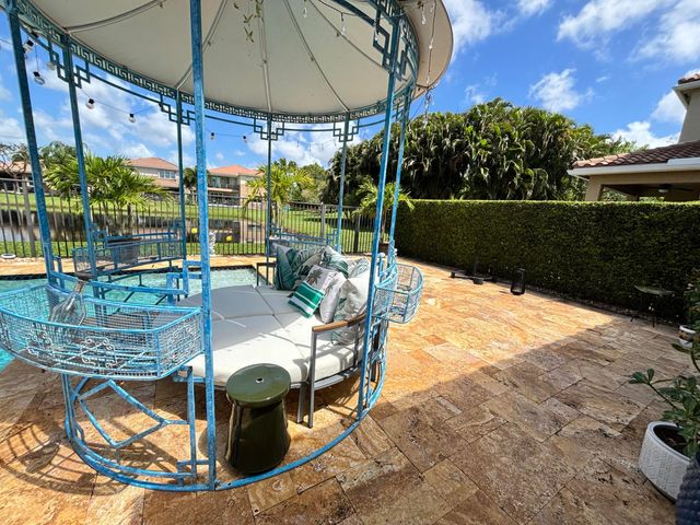 8219 Calabria Lakes Drive, Boynton Beach, FL 33473