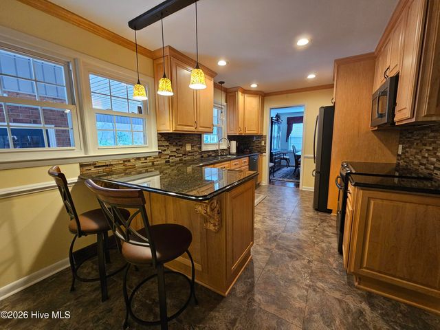 200 Coharie Drive, Clinton, NC 28328