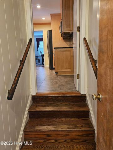 200 Coharie Drive, Clinton, NC 28328