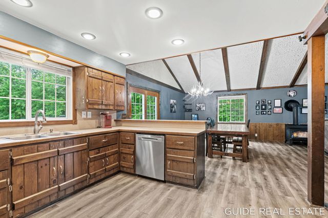 5218 Fillmore Street, Allendale, MI 49401