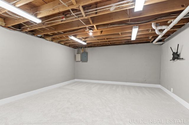 5218 Fillmore Street, Allendale, MI 49401