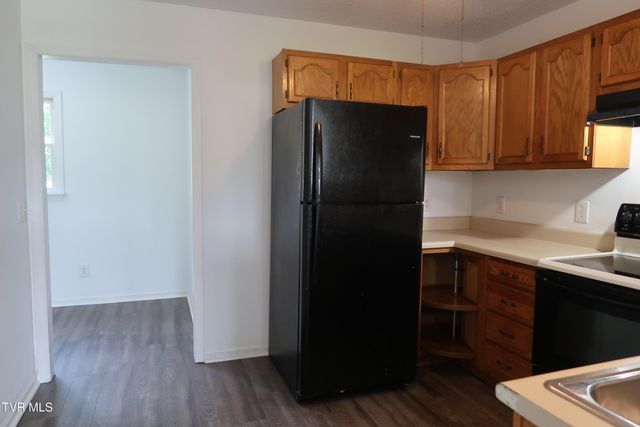 744 Oakwood Street, Bristol, TN 37620