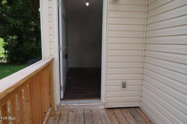 744 Oakwood Street, Bristol, TN 37620