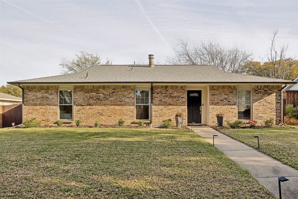 1447 Vanderbilt Drive, Plano, TX 75023