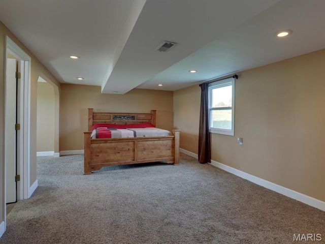 11581 Highway 61, Hannibal, MO 63401