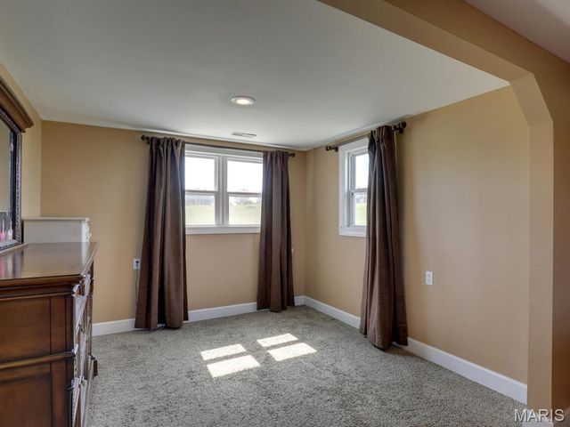 11581 Highway 61, Hannibal, MO 63401