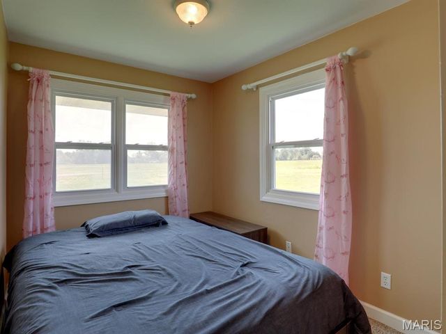 11581 Highway 61, Hannibal, MO 63401