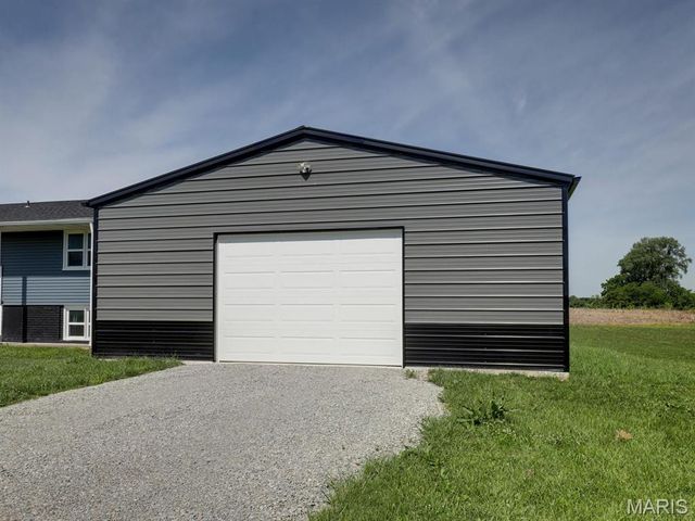 11581 Highway 61, Hannibal, MO 63401