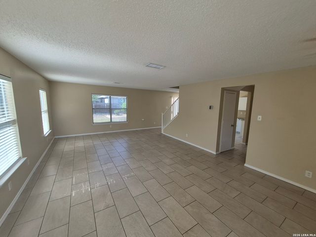 6919 HERON FLTS, Converse, TX 78109