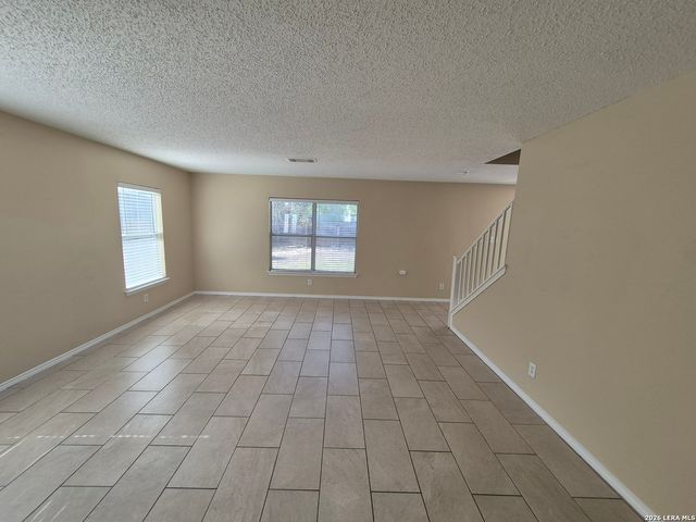 6919 HERON FLTS, Converse, TX 78109