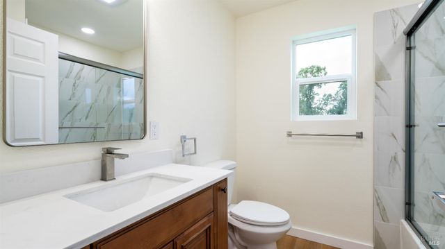 19331 Moon Ridge Rd, Hidden Valley Lake, CA 95467
