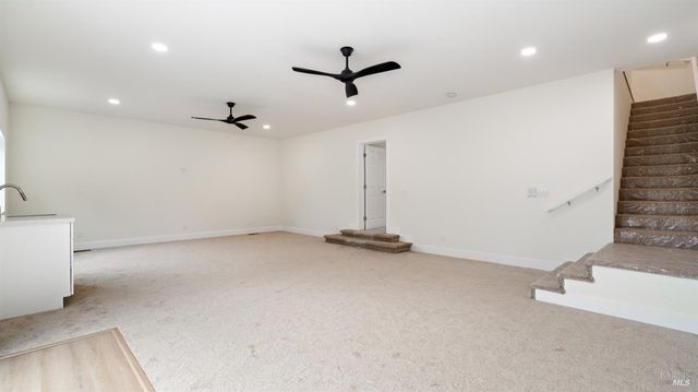 19331 Moon Ridge Rd, Hidden Valley Lake, CA 95467