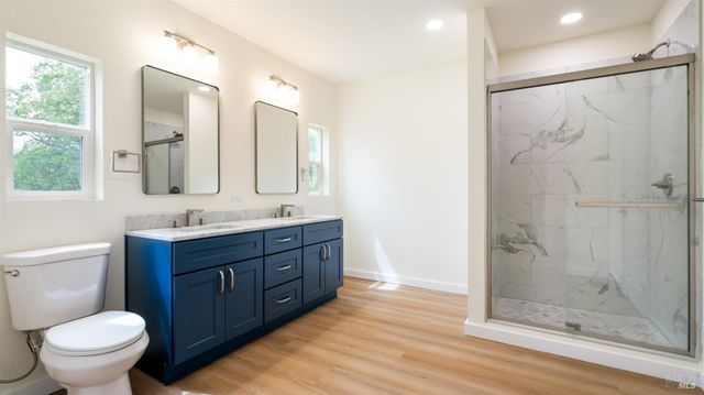 19331 Moon Ridge Rd, Hidden Valley Lake, CA 95467