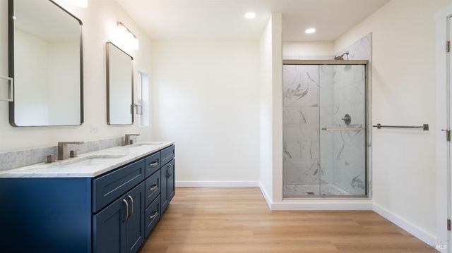 19331 Moon Ridge Rd, Hidden Valley Lake, CA 95467