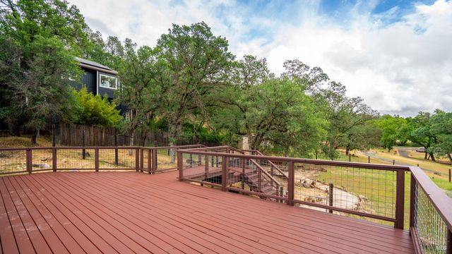 19331 Moon Ridge Rd, Hidden Valley Lake, CA 95467