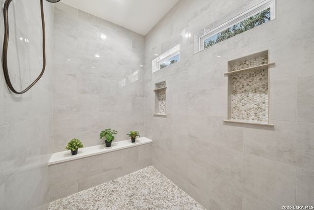 1016 HAPPY HOLLOW DR, New Braunfels, TX 78132