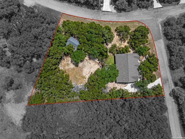 1016 HAPPY HOLLOW DR, New Braunfels, TX 78132