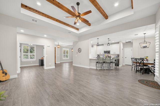 1016 HAPPY HOLLOW DR, New Braunfels, TX 78132