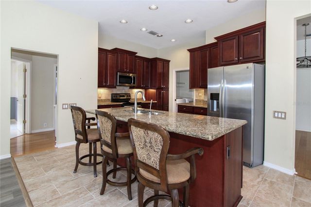 2319 SUNVIEW AVENUE, Valrico, FL 33596