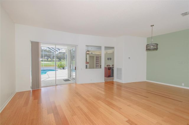 2319 SUNVIEW AVENUE, Valrico, FL 33596