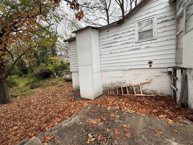 504 W Maddux Street, Branson, MO 65616