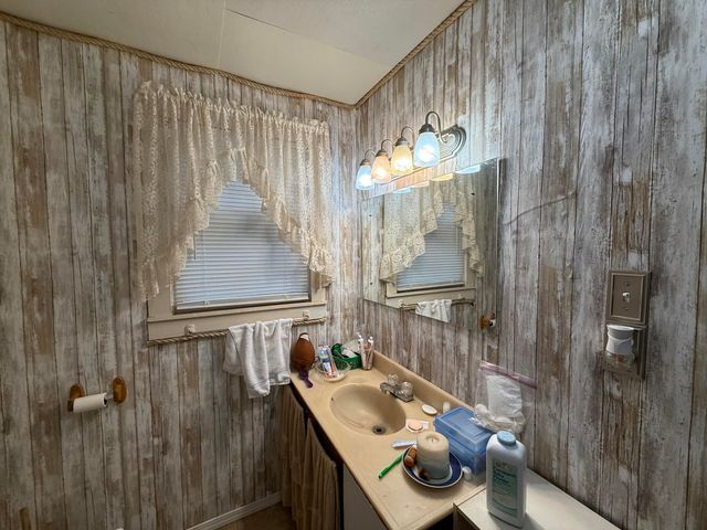 504 W Maddux Street, Branson, MO 65616