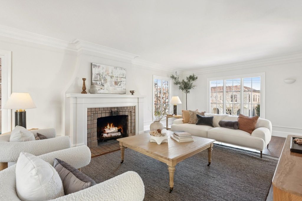 Image 11 of property listing at 136 Waldo Ave, Piedmont, CA 94611