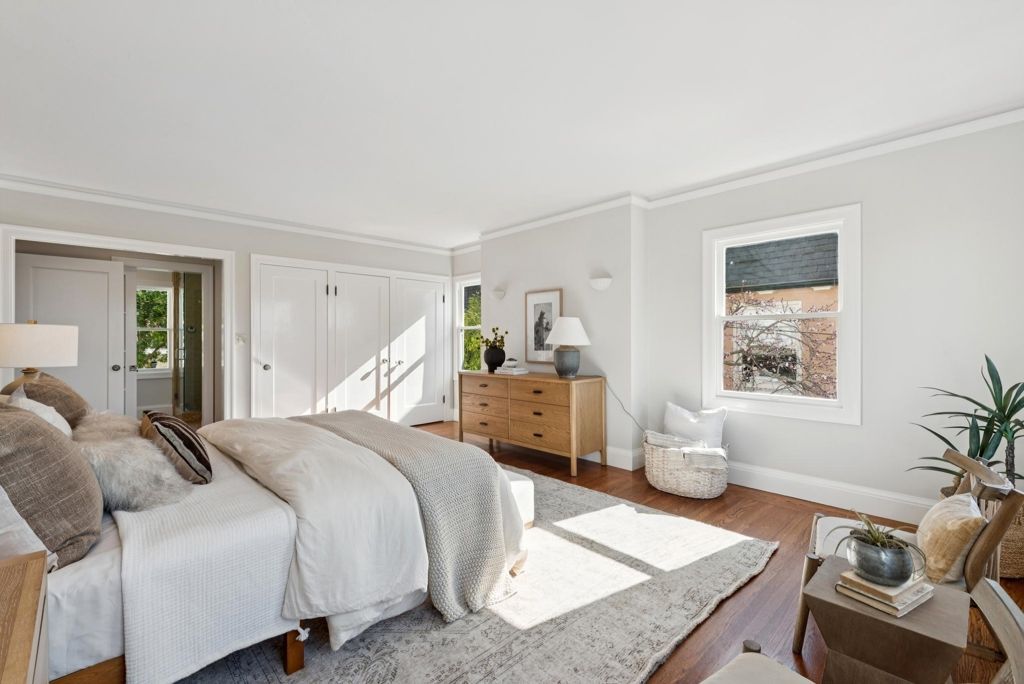 Image 35 of property listing at 136 Waldo Ave, Piedmont, CA 94611