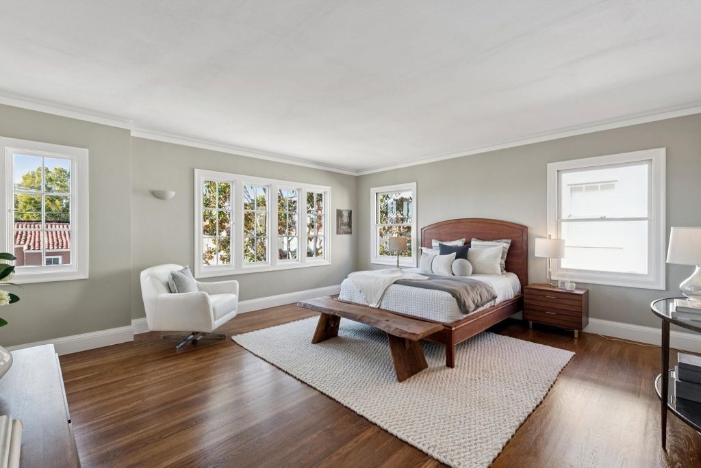 Image 39 of property listing at 136 Waldo Ave, Piedmont, CA 94611