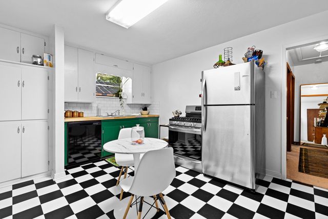 507 W Harrison St, Jefferson, TX 75657