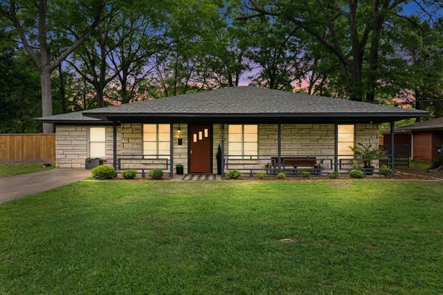 507 W Harrison St, Jefferson, TX 75657