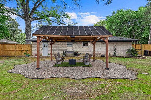 507 W Harrison St, Jefferson, TX 75657