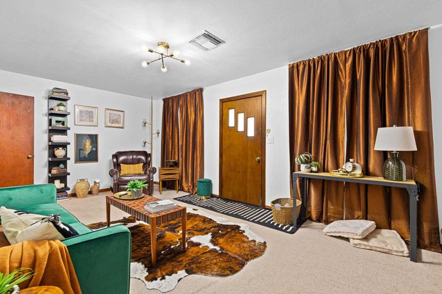 507 W Harrison St, Jefferson, TX 75657