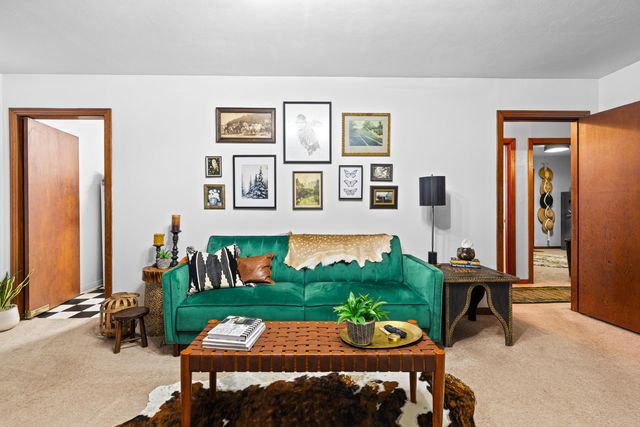 507 W Harrison St, Jefferson, TX 75657