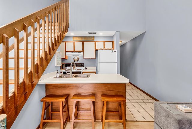 1509 N Waccamaw Dr Unit 324, Murrells Inlet, SC 29576