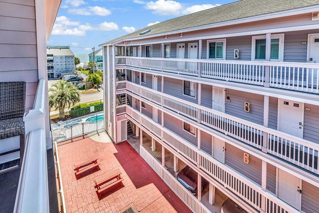 1509 N Waccamaw Dr Unit 324, Murrells Inlet, SC 29576