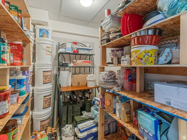 8271 S 2440 W, West Jordan, UT 84088