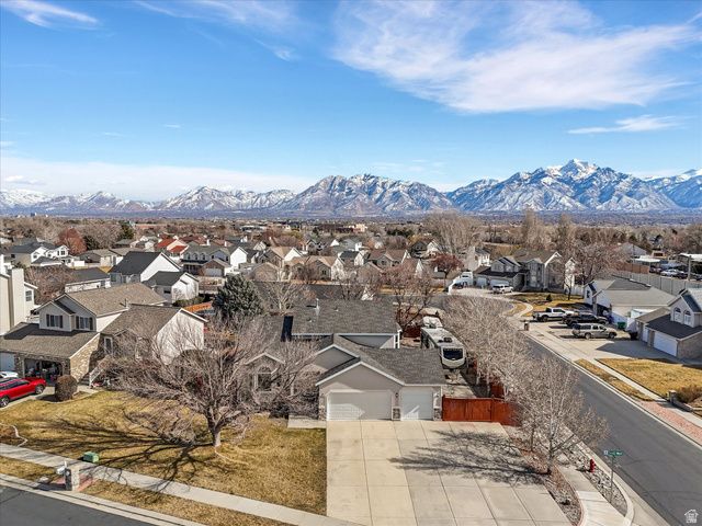 8271 S 2440 W, West Jordan, UT 84088