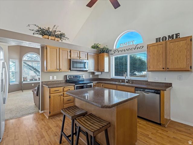 8271 S 2440 W, West Jordan, UT 84088