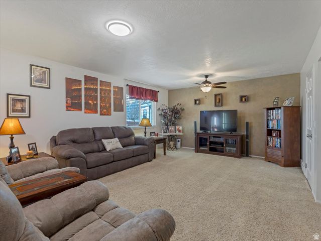 8271 S 2440 W, West Jordan, UT 84088