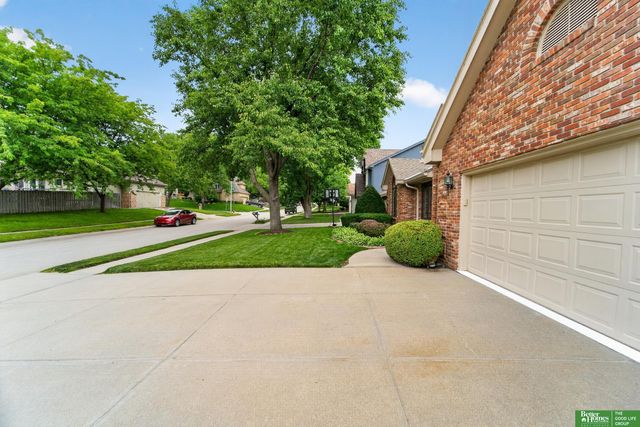 2321 N 144 Avenue, Omaha, NE 68116