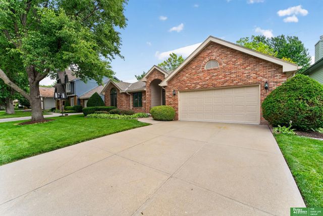 2321 N 144 Avenue, Omaha, NE 68116