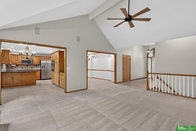 2321 N 144 Avenue, Omaha, NE 68116