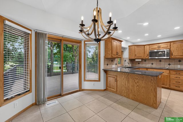 2321 N 144 Avenue, Omaha, NE 68116