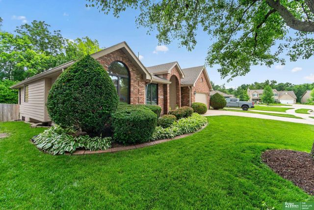 2321 N 144 Avenue, Omaha, NE 68116