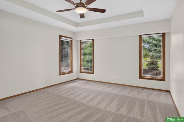 2321 N 144 Avenue, Omaha, NE 68116