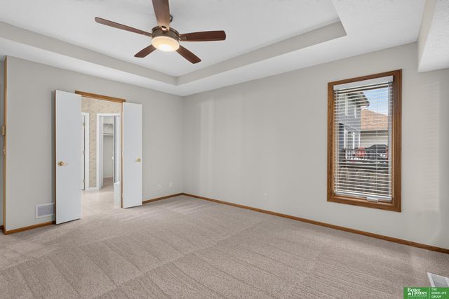 2321 N 144 Avenue, Omaha, NE 68116
