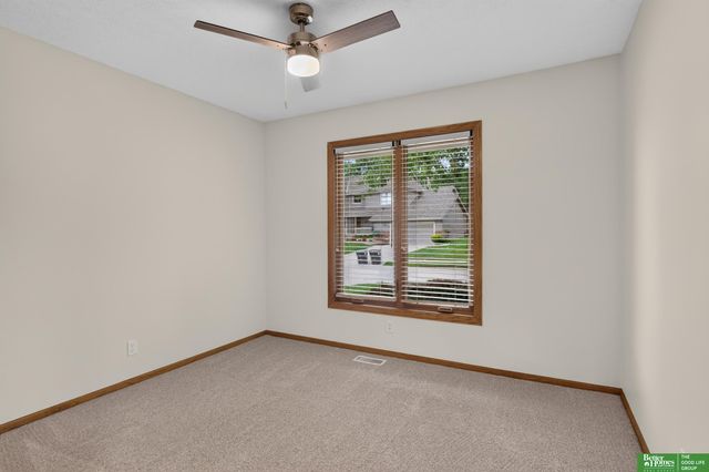 2321 N 144 Avenue, Omaha, NE 68116